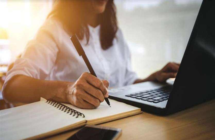 online-class.jpg ऑनलाइन क्लास के दौरान छात्राओं के वॉटसऐप ग्रुप पर भेजे अश्लील फोटो और वीडियो