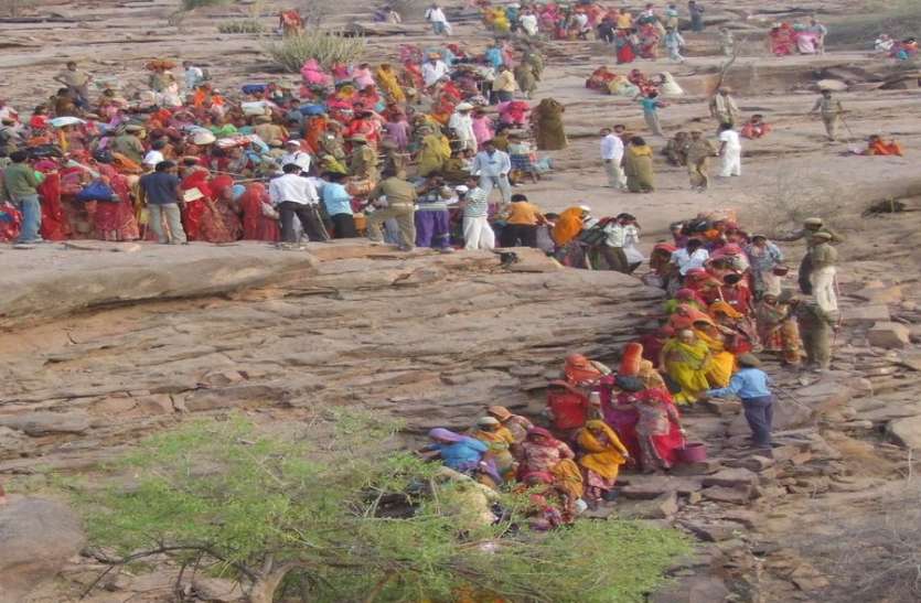 अनलॉक-4 में प्रतिकात्मक भोगिशैल परिक्रमा की उम्मीद अनलॉक-4 में प्रतिकात्मक भोगिशैल परिक्रमा की उम्मीद