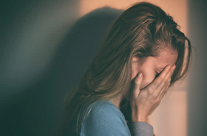 पेट में सात किलो बाल लेकर घूम रही थीं किशोरी, दर्द हुआ तो पहुंची डॉक्टर के पास, उसके बाद... पेट में सात किलो बाल लेकर घूम रही थीं किशोरी, दर्द हुआ तो पहुंची डॉक्टर के पास, उसके बाद...