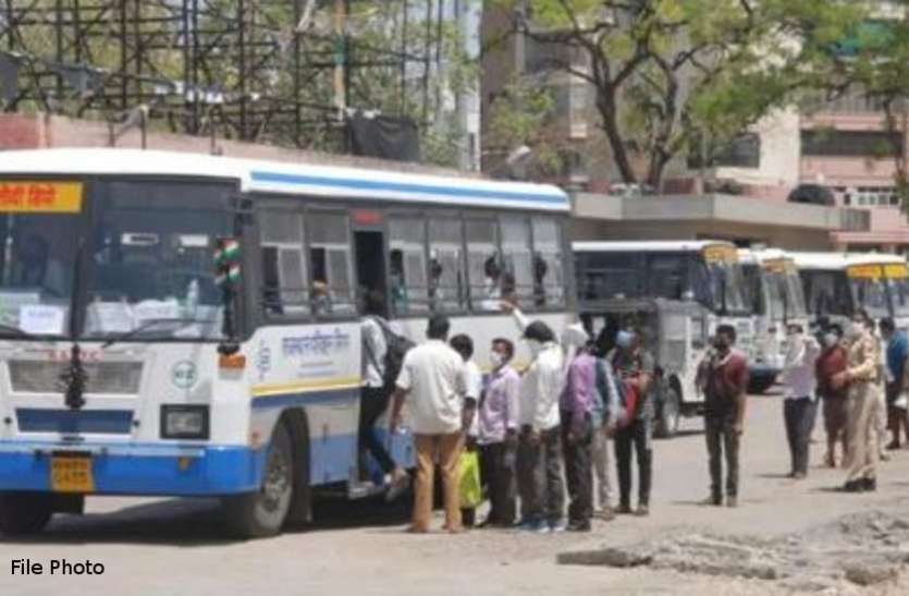 bus.jpg बसें अब सोमवार से चलने की उम्मीद, यात्रियों के लिए खुश खबरी