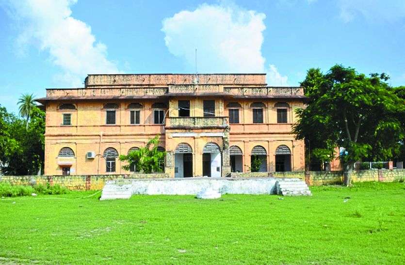 खिलाडिय़ों की आशाओं को लगेंगे पंख, बनेगा इनडोर स्टेडियम खिलाडिय़ों की आशाओं को लगेंगे पंख, बनेगा इनडोर स्टेडियम
