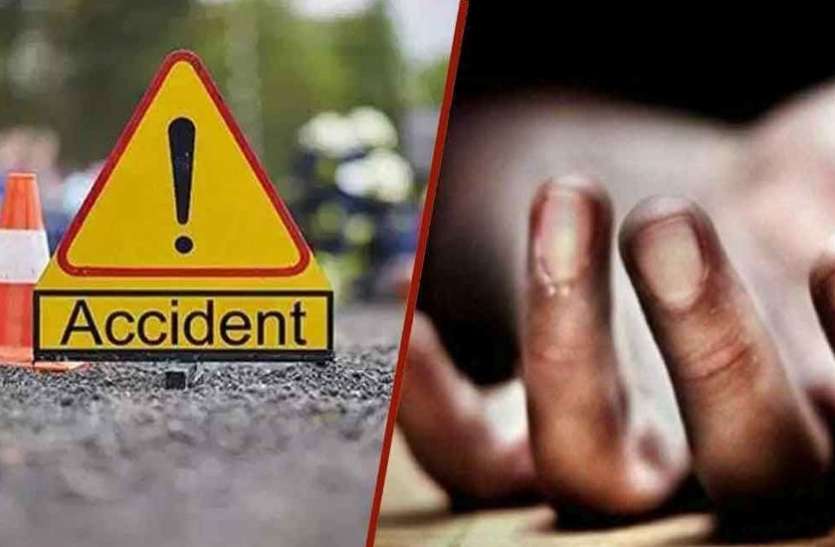 01_5.jpg बस और ट्रक की टक्कर में सात मजदूरों की मौत