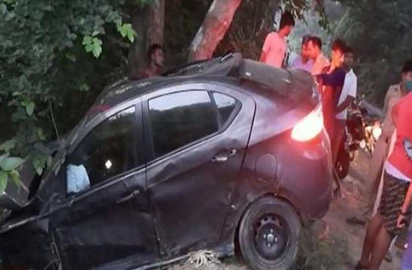 UP Top News : हरदोई में अनियंत्रित कार पेड़ से टकराई, आइटीबीपी जवान की मौत UP Top News : हरदोई में अनियंत्रित कार पेड़ से टकराई, आइटीबीपी जवान की मौत