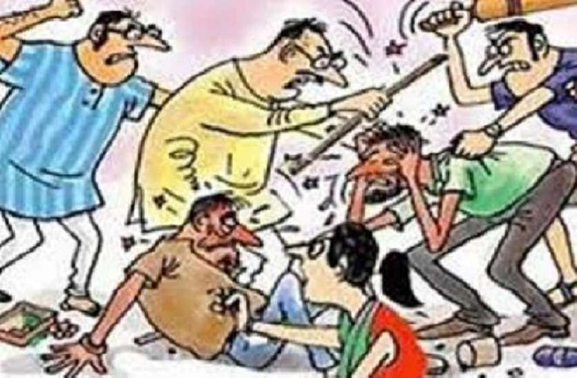 सलेज से मजाक पर बहनोई को जूतों की माला पहना कर घुमाया सलेज से मजाक पर बहनोई को जूतों की माला पहना कर घुमाया