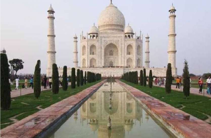 डीएम का आदेश : 21 सितंबर से पर्यटक कर सकेंगे ताजमहल का दीदार डीएम का आदेश : 21 सितंबर से पर्यटक कर सकेंगे ताजमहल का दीदार