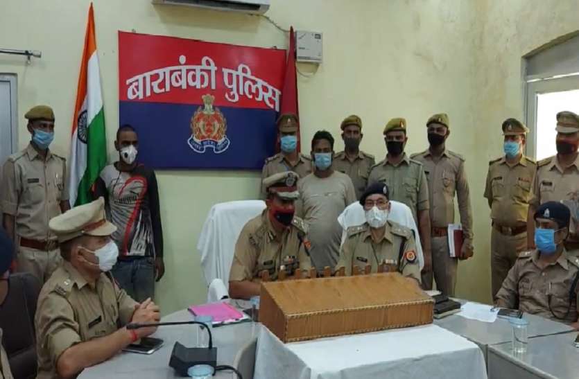 हाईवे पर ट्रकों के टायर और बैटरी लूटने वाले गिरोह का भांडाफोड़, गैंग के सरगना समेत दो गिरफ्तार हाईवे पर ट्रकों के टायर और बैटरी लूटने वाले गिरोह का भांडाफोड़, गैंग के सरगना समेत दो गिरफ्तार