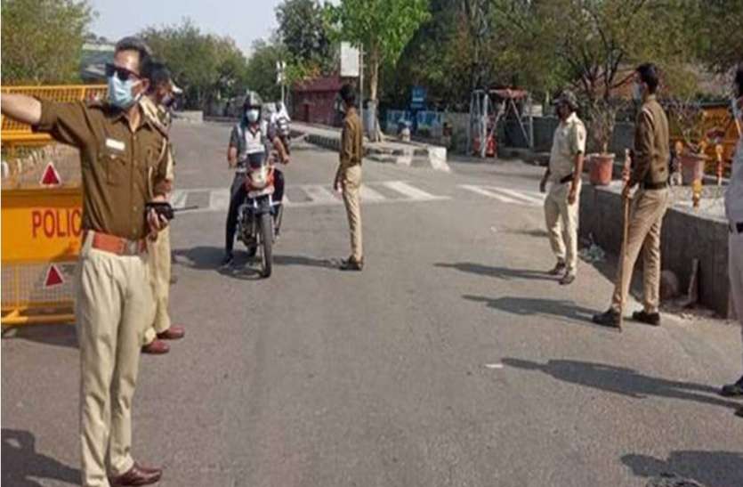 Covid 19 : 18,782 कंटेनमेंट जोन में हैं 47,288 कोरोना पेशेंट, यूपी में कुल 62144 सक्रिय मामले Covid 19 : 18,782 कंटेनमेंट जोन में हैं 47,288 कोरोना पेशेंट, यूपी में कुल 62144 सक्रिय मामले