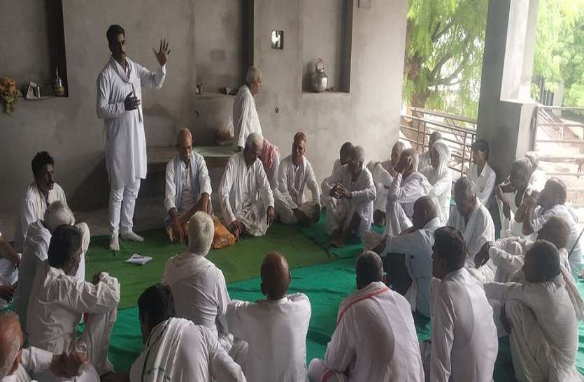 मिट्टी की जांच जरूरी मिट्टी की जांच जरूरी