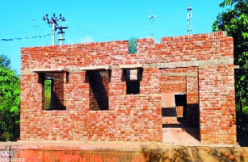 Corona infection, Ayurvedic medicine, health center, dispensary, gram panchayat, building construction ...और इंतजार करना पड़ेगा