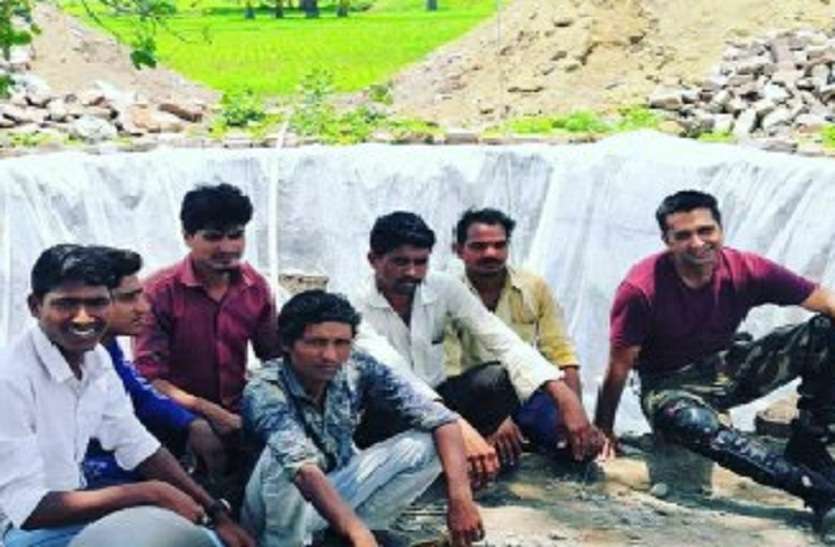अमिताभ की लंदन में लगी थी नौकरी, बच्चों को सुधारने लौटे तो हो गया कमाल Amitabh की लंदन में लगी थी नौकरी, बच्चों को सुधारने लौटे तो कर दिया कमाल