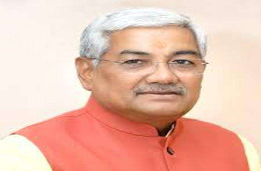 'मूंगफली की 21 अक्टूबर से समर्थन मूल्य पर होगी खरीदारी' 'मूंगफली की 21 अक्टूबर से समर्थन मूल्य पर होगी खरीदारी'
