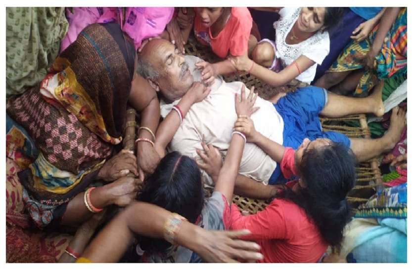 बिहार में फिर मचा वज्रापात से हाहाकार, दो सगी बहिनों सहित 10 की मौत बिहार में फिर मचा वज्रापात से हाहाकार, दो सगी बहिनों सहित 10 की मौत