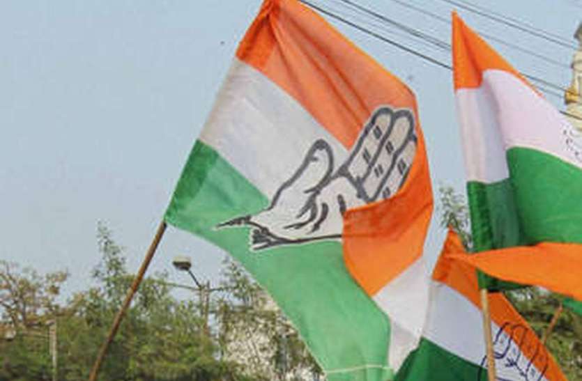 डोटासरा को जिला कमान देने के साथ कांग्रेस की स्थानीय राजनीति में बढ़ी सरगर्मी डोटासरा को जिला कमान देने के साथ कांग्रेस की स्थानीय राजनीति में बढ़ी सरगर्मी
