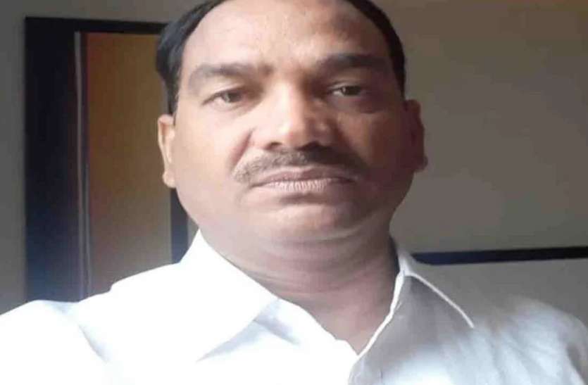 क्रशर कारोबारी की पोस्टमार्टम रिपोर्ट में खुलासा, इस तरह हुई हत्या, परिजनों ने लगाया बड़ा आरोप क्रशर कारोबारी की पोस्टमार्टम रिपोर्ट में खुलासा, इस तरह हुई हत्या, परिजनों ने लगाया बड़ा आरोप