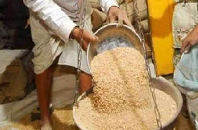 अन्न उत्सव आज- जिले के 30397 हितग्राहियों को मिलेगी पात्रता पर्ची और अनाज अन्न उत्सव आज- जिले के 30397 हितग्राहियों को मिलेगी पात्रता पर्ची और अनाज