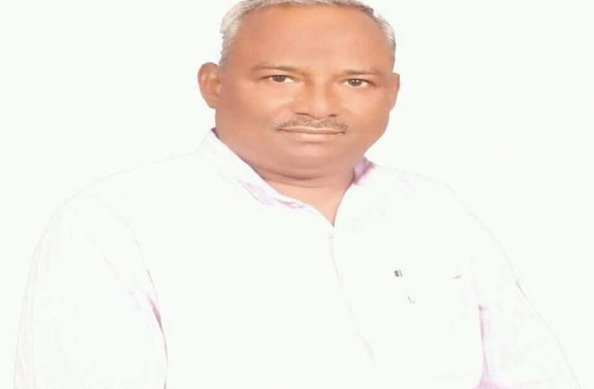 कोरोना से भाजपा नेता की हुयी मौत,सोशल मीडिया पर संवेदनाओं का सिलसिला जारी कोरोना से भाजपा नेता की हुयी मौत,सोशल मीडिया पर संवेदनाओं का सिलसिला जारी