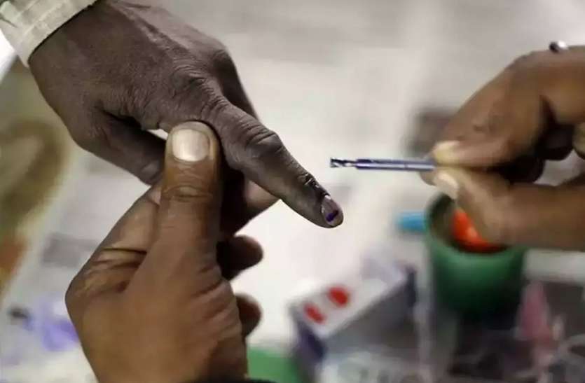 यूपी पंचायत चुनाव 2020 : इस बार 90 फीसद प्रधान नहीं लड़ सकेंगे इलेक्शन, निर्वाचन आयोग ने जारी की नई गाइडलाइन यूपी पंचायत चुनाव 2020 : इस बार 90 फीसद प्रधान नहीं लड़ सकेंगे इलेक्शन, निर्वाचन आयोग ने जारी की नई गाइडलाइन