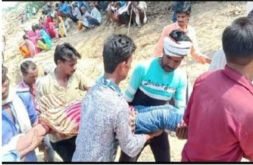Chambal river: boat sinking, 3 bodies removed चम्बल नदी में नाव डूबने से मचा हाहाकार
