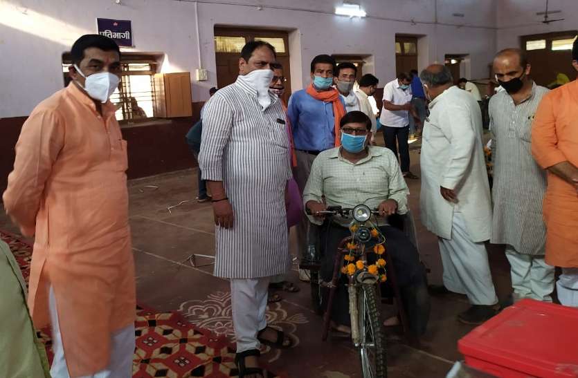 Motorized tricycle दिव्यांगों के सपने साकार करने में अहं भूमिका निभाएगा मोटराइज्ड ट्राइसाइकल