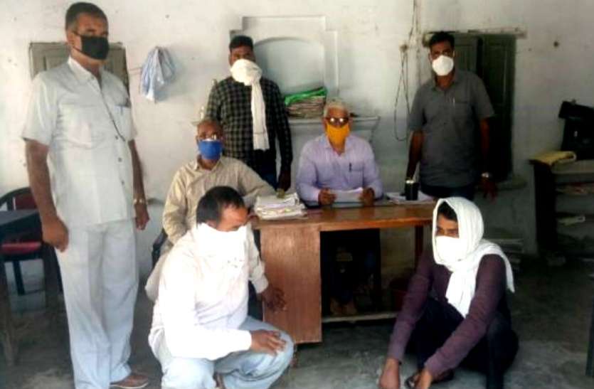 sarpanch पंचायत सचिव तो भ्रष्टाचार में नेताओं के भी बाप निकले, पढ़िए घोटाले की कहानी