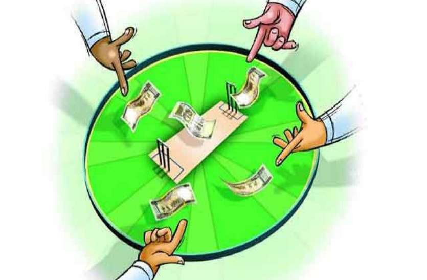 क्रिकेट पर सट्टा (प्रतीकात्मक फोटो) IPL शुरू होने से पहले ही पुलिस ने क्रिकेट पर सट्टा खेलने व खिलाने वाले गिरोह का किया भंडाफोड़