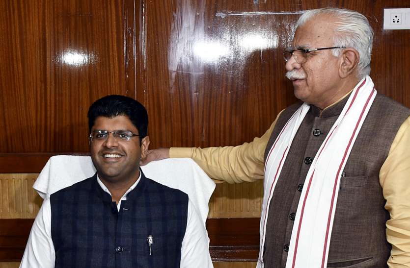 dushyant chautala हरसिमरत कौर ने बढ़ाई दुष्यंत चौटाला की मुश्किलें, कांग्रेस बोली- 'अब आप भी इस्तीफा दे दीजिए'