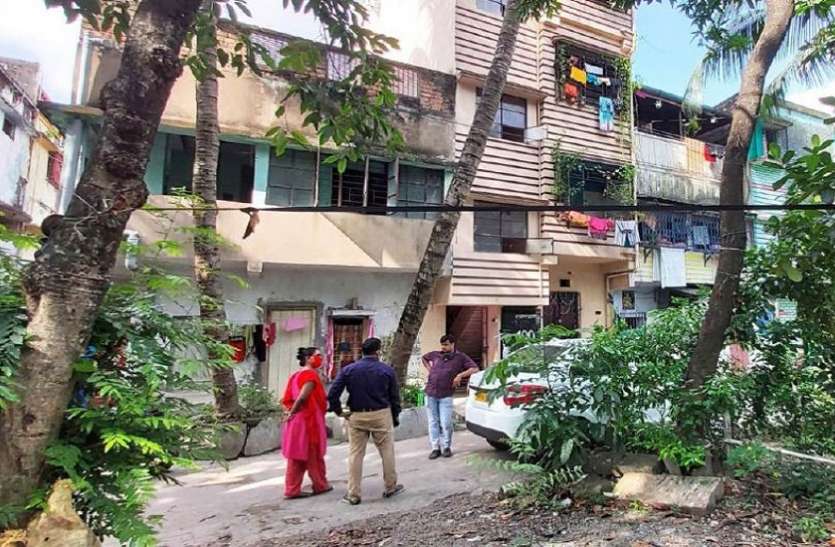 कर्ज में डूबे युवा दंपती ने की आत्महत्या कर्ज में डूबे युवा दंपती ने की आत्महत्या