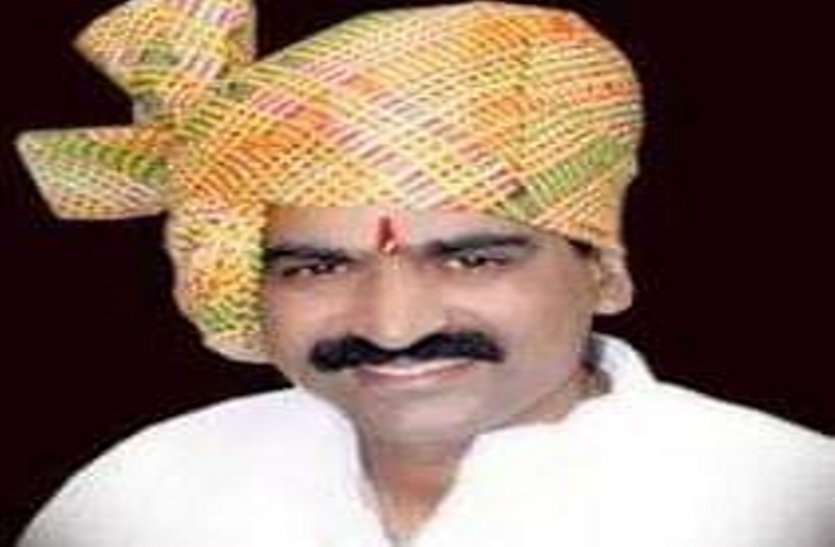 भाजपा नेता ने सीएम को लिखा पत्र, बोले- पात्र व्यक्तियों के काटे बीपीएल सूची से नाम भाजपा नेता ने सीएम को लिखा पत्र, बोले- पात्र व्यक्तियों के काटे बीपीएल सूची से नाम