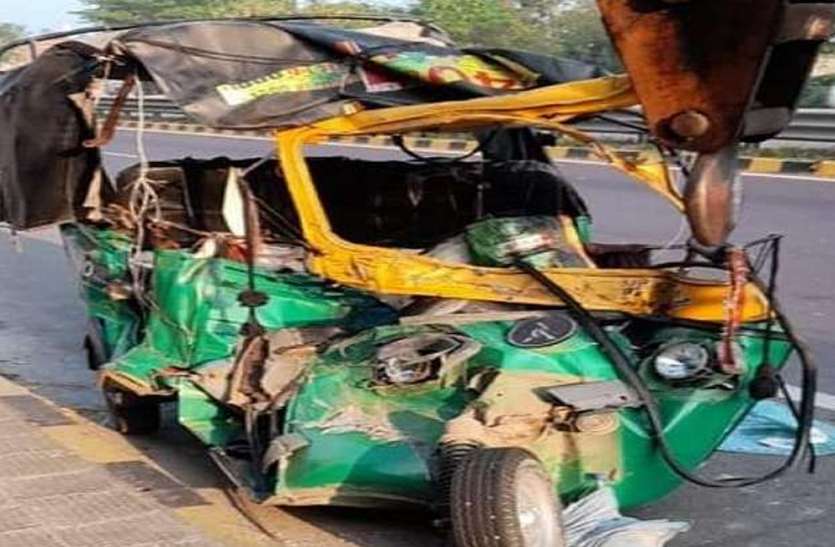 अयोध्या में टेम्पो को ट्रक ने मारी जोरदार टक्कर, चार की मौत, नौ जख्मी, सीएम योगी दुखी अयोध्या में टेम्पो को ट्रक ने मारी जोरदार टक्कर, चार की मौत, नौ जख्मी, सीएम योगी दुखी