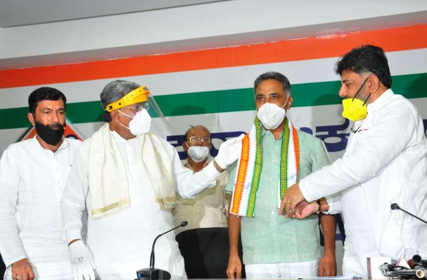 kpcc_01.jpg दूसरे दलों के 60 नेता कांग्रेस में आने के इच्छुक : शिवकुमार