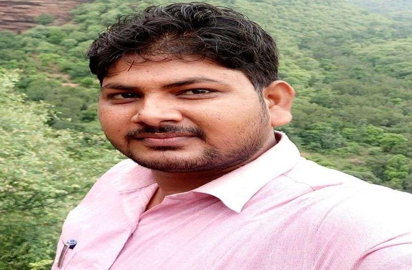dholpur se ek kavita roj... swatntrata धौलपुर से एक कविता रोज...... स्वतंत्रता