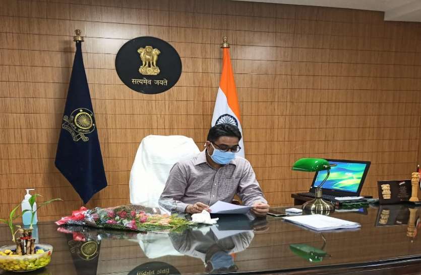 कोरोना संक्रमण की चेन तोडऩे के लिए लॉकडाउन सबसे अहम उपाय कोरोना संक्रमण की चेन तोडऩे के लिए लॉकडाउन सबसे अहम उपाय