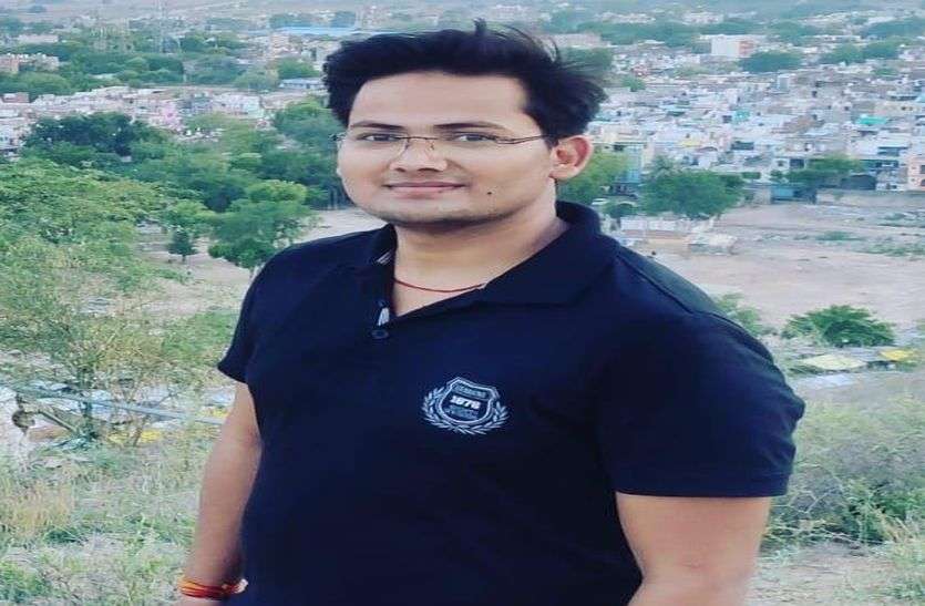 dholpur se ek kavita roj... papa धौलपुर से एक कविता रोज.....पापा