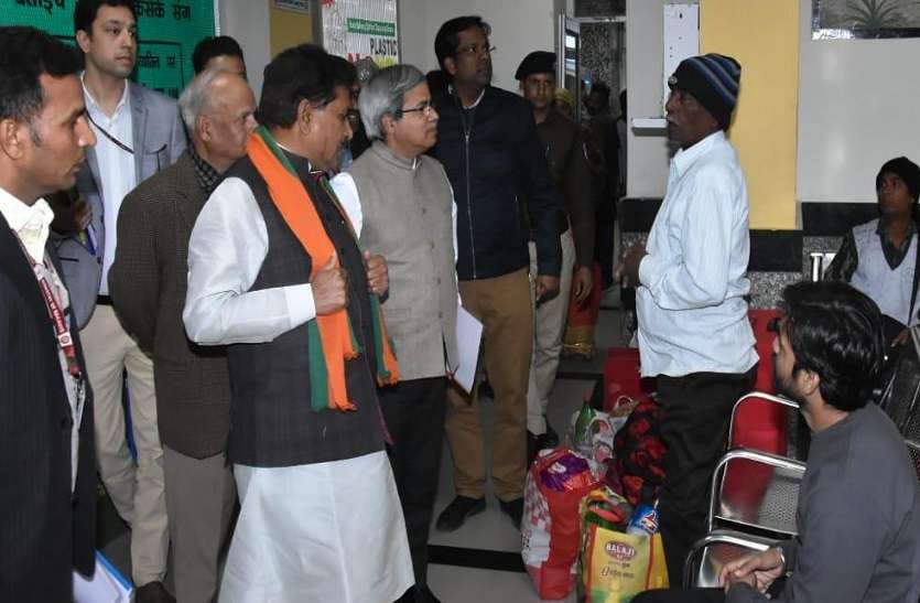 Union Minister Suresh Angadi dies, visited Jaipur Railway Station
