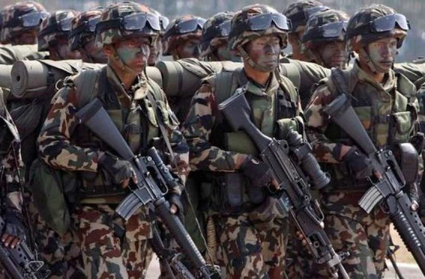 nepal army भारतीय इलाकों से सटी सीमा पर Nepal ने बढ़ाई सैनिकों की संख्या, सुरक्षाबलों के लिए तैयार होंगे बैरक
