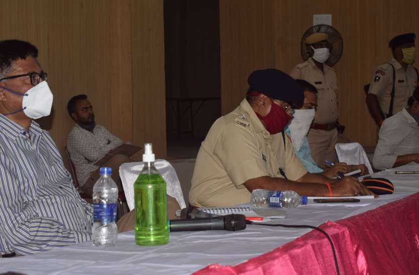 Panchayat elections Voting will be allowed only after wearing a mask पंचायत चुनाव ; मास्क पहनने पर ही मिलेगी मतदान की अनुमति