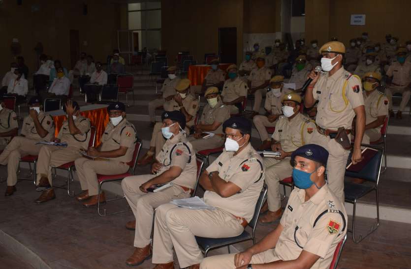 Panchayat elections tomorrow, police system will be vigilant ghadee Su पंचायत चुनाव कल, चाक-चौबंद होगी पुलिस व्यवस्था घड़ी सुक्खा बूथ रहेगी विशेष निगाह