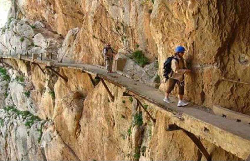 dangerous way