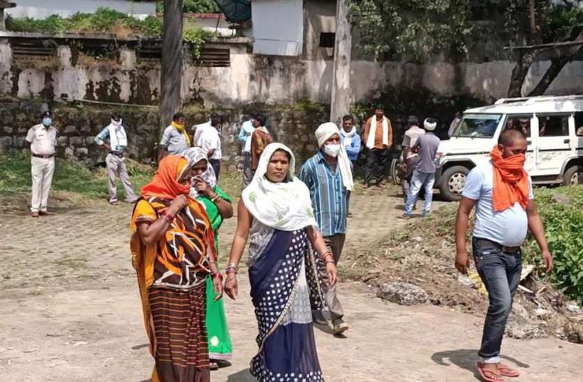 Crime: Girl found dead near home अपराध: घर के नजदीक मृत मिली युवती