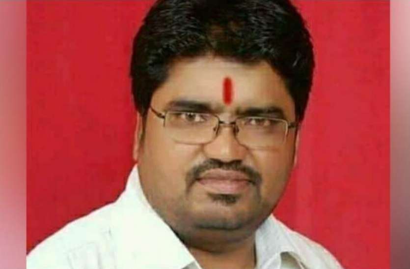 moradabad.jpg कोरोना से मौत के पहले भाजपा नेता ने किया था मैसेज, 'यहां कोई डॉक्टर नहीं, ये मुझे मार देंगे...'