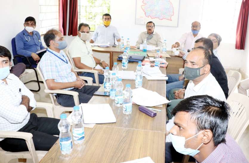 वन भूमि में काबित होने का मिला अधिकार, अब शासन की योजनाओं का भी मिलेगा लाभ वन भूमि में काबिज होने का मिला अधिकार, अब शासन की योजनाओं का भी मिलेगा लाभ