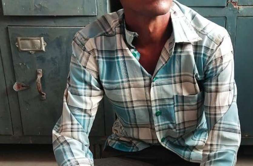 belkhera_aropi.jpg पुलिस ने शिकायत भी दर्ज नहीं की, पीडि़त ने खोज निकाली बाइक और आरोपी