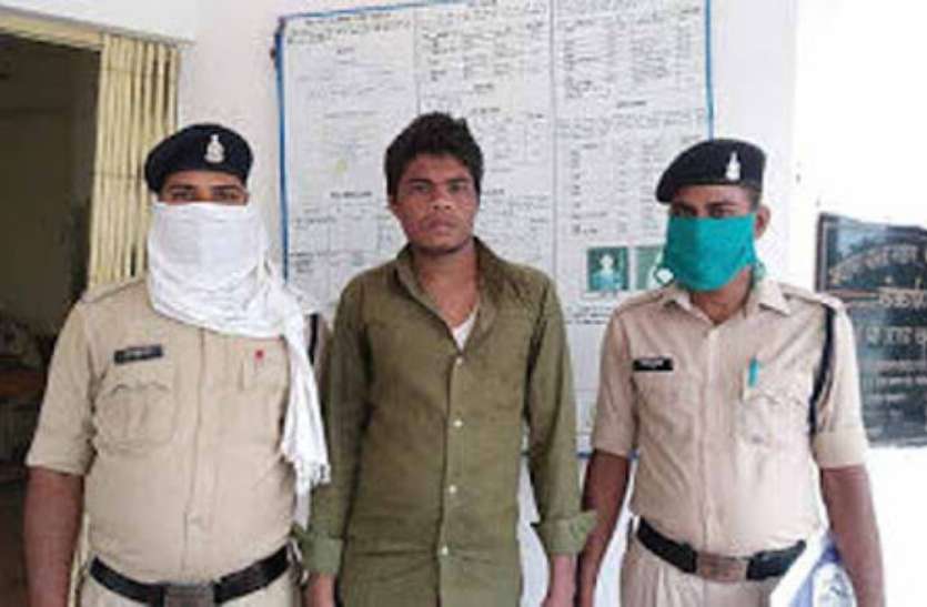 कोरोना से बचने पिता ने बाहर जाने से रोका तो कलयुगी बेटे ने कर दी निर्मम हत्या कोरोना से बचने पिता ने बाहर जाने से रोका तो कलयुगी बेटे ने कर दी निर्मम हत्या