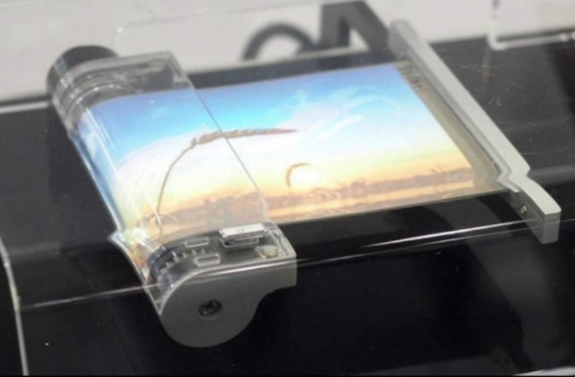 Rollable TV LG अगले महीने लॉन्च करेगा rollable tv! पोस्टर की तरह लपेटकर डिब्बे में रख सकेंगे, जानिए अन्य फीचर्स