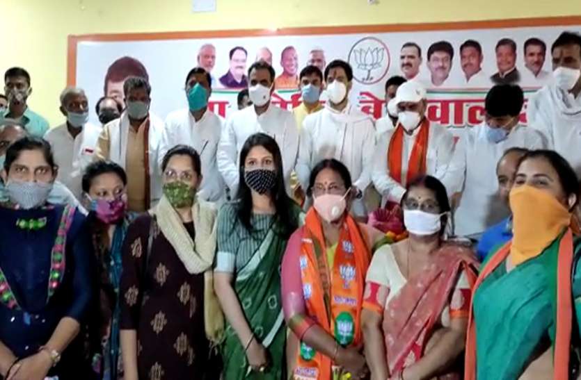 muzaffarnagar.jpg कांग्रेस को बड़ा झटका, पार्टी की चेयरपर्सन अंजू अग्रवाल ने थामा भाजपा का दामन