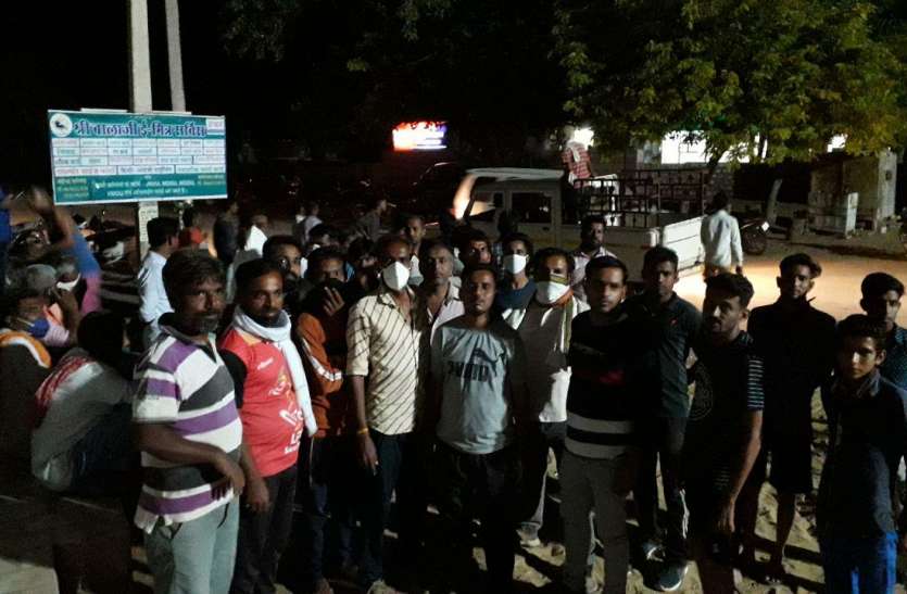 Kidnapping of the young man युवक के अपहरण की सूचना से फैली सनसनी
