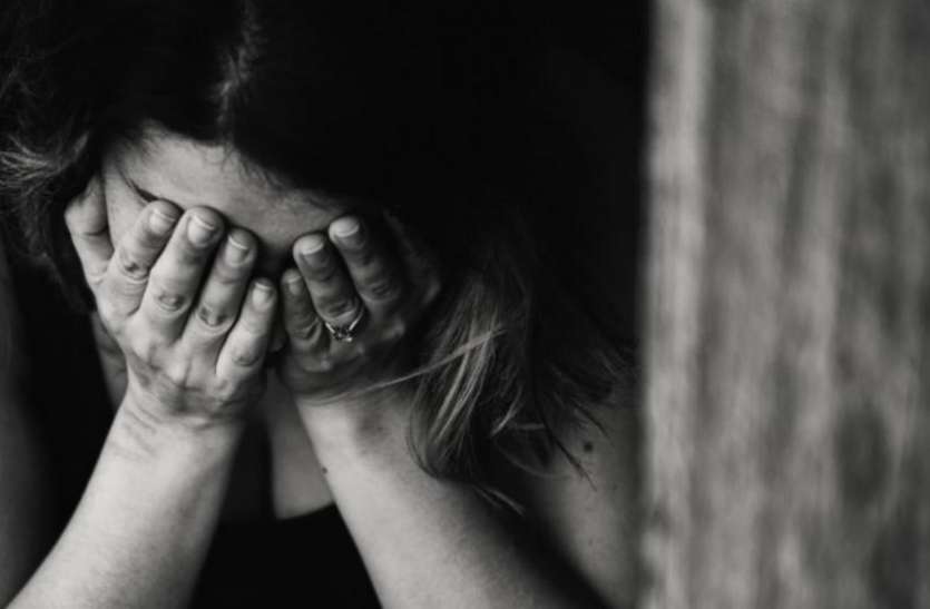 Hindu Girl Rape In Pakistan Pakistan: नाबालिग हिन्दू लड़की से गैंगरेप कर बनाया वीडियो, ब्लैकमेल से तंग किशोरी ने की आत्महत्या