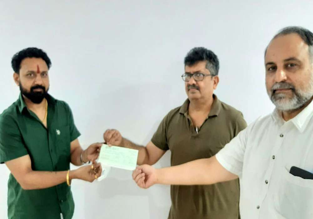अयोध्या में बनने वाली मस्जिद के लिए आया पहला डोनेशन, लखनऊ के युवक ने दिया 21 हजार का दान