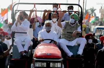 rahul_gandhi_tractor.jpg rahul_gandhi_tractor.jpg