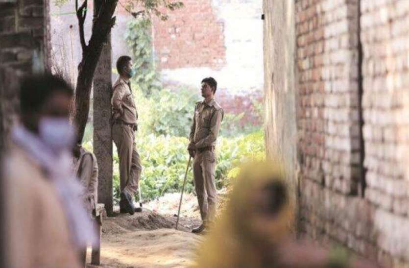 hathras हाथरस कांड: मुख्य आरोपी के पिता का आरोप, प्रेम प्रसंग में हुई युवती की हत्या, मामले को दिया नया एंगल
